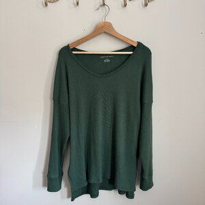American Eagle Forest Green Ribbed V-Neck Top - Size Large